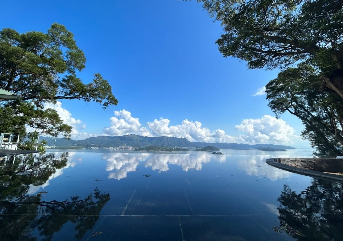 03b322ef-e8de-49ab-bd12-126082e88ee1